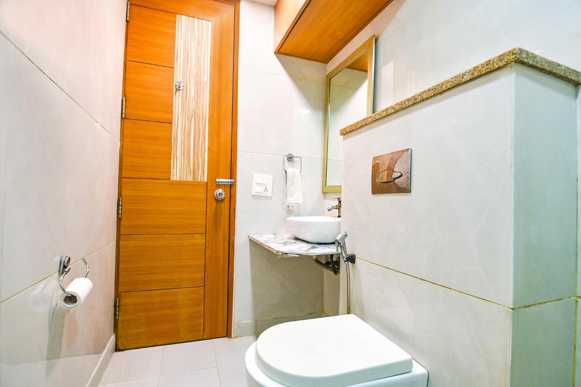 Fabhotel Prime Zen Hotel *