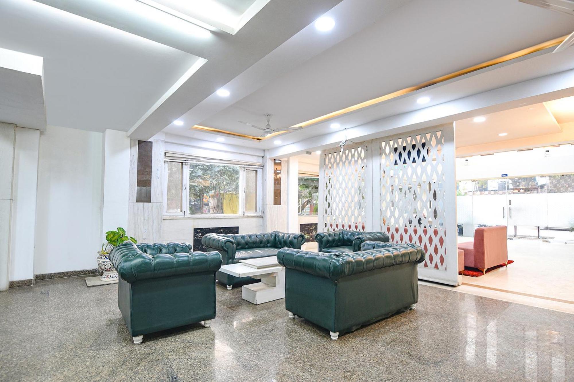 Fabhotel Prime Zen * New Delhi
