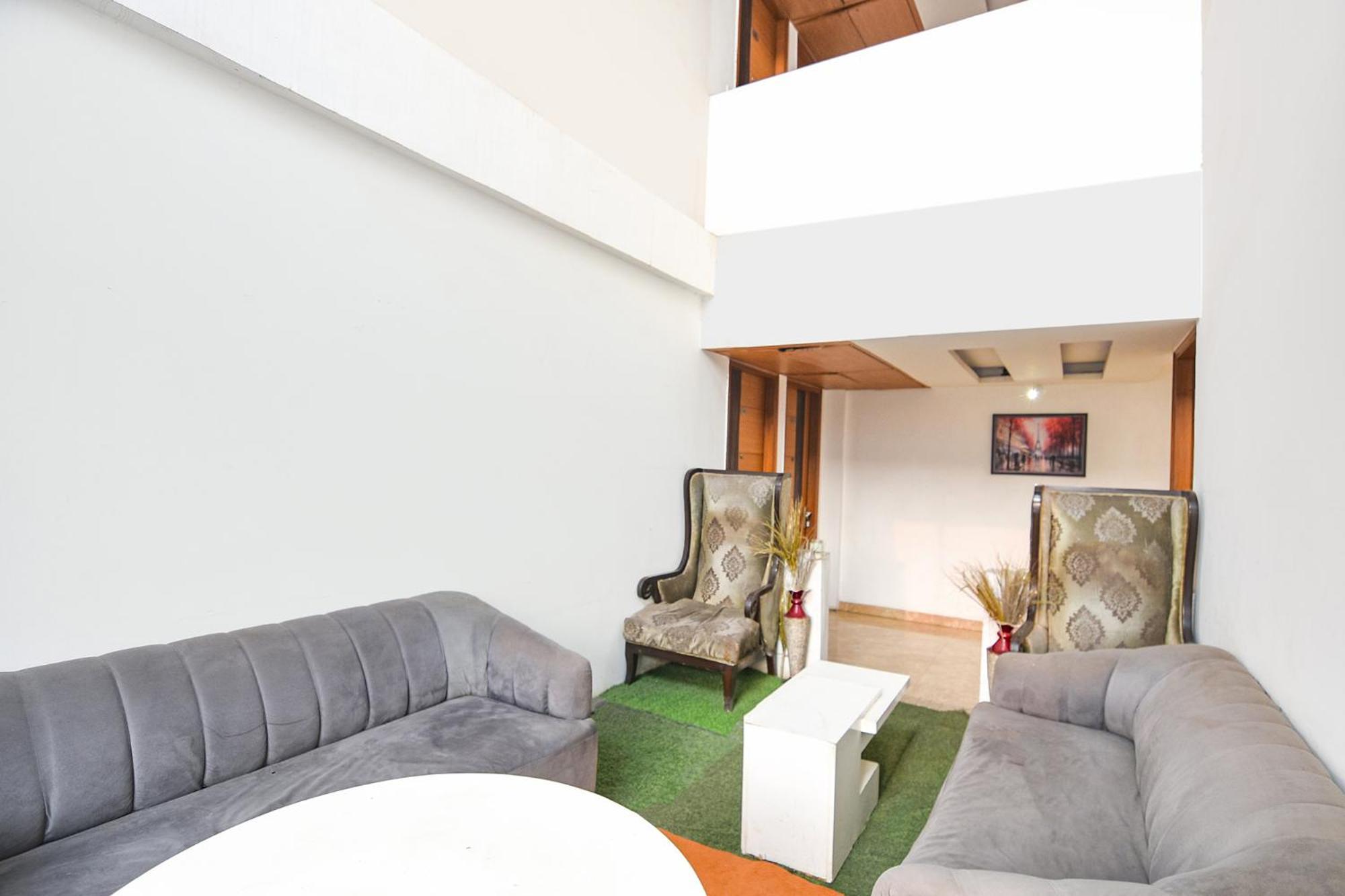 Hotel Fabhotel Prime Zen
