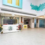Fabhotel Prime Zen Inn